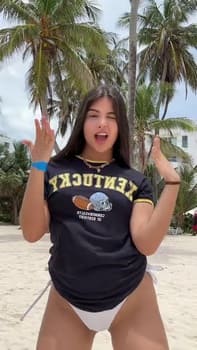 Alexandra Villanueva naked