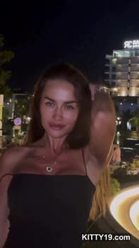 Anyuta Pujalina sexy