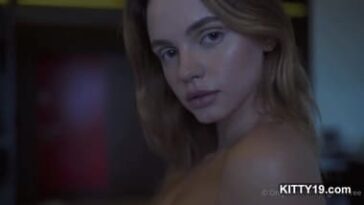 Natasha Udovenko naked